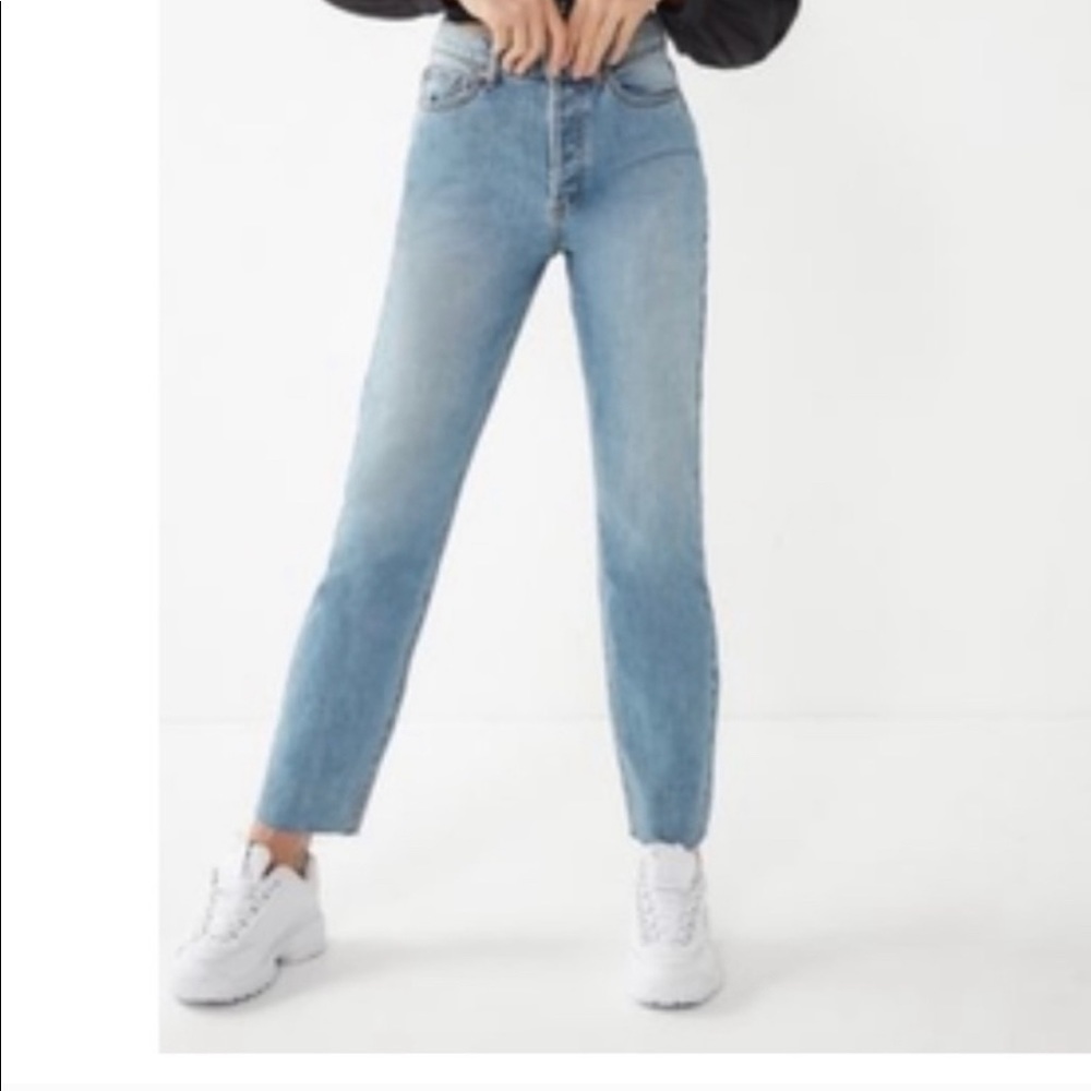 URBAN OUTFITTERS HIGH WAISTED JEANS